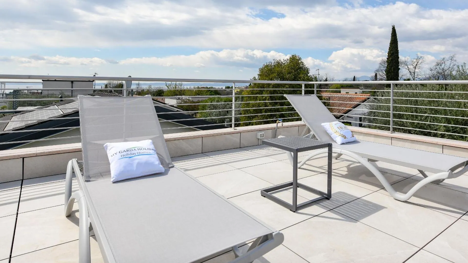 Mgh Luxury - Villa Panorama Bardolino 0*,